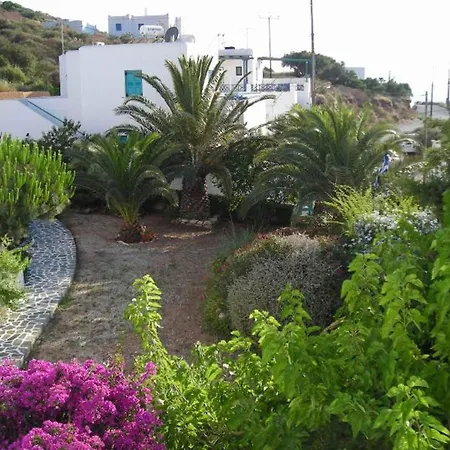 Gryspo's Aparthotel 3*