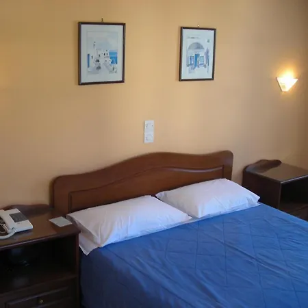 Gryspo's Aparthotel 3*