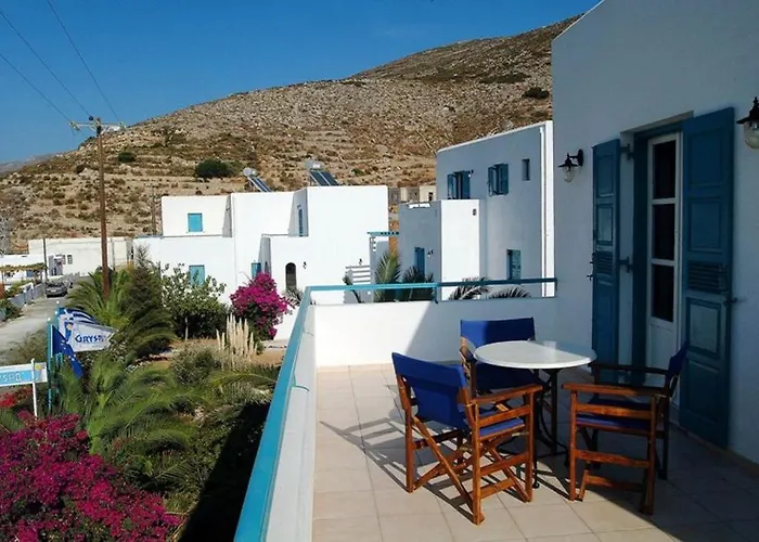 Gryspo's Aparthotel Aegiali