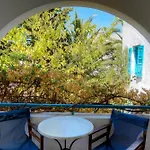 Gryspo's Aparthotel 3*