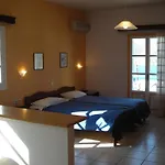 Apart-hotel Gryspo's 3*