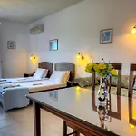 Apart-hotel Gryspo's