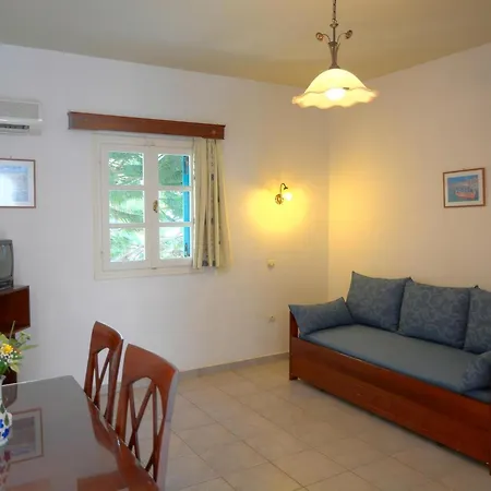 Apartahotel Gryspo's 3*